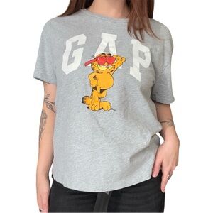 GAP Garfield Graphic T-Shirt Y2K Cartoon Tee Grey Short Sleeve Casual Streetwear